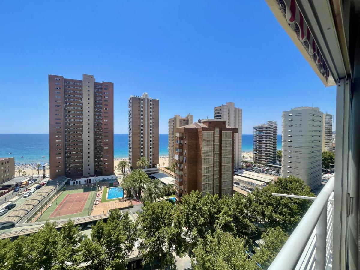 Eleven Caballos Apartment Benidorm Eksteriør bilde