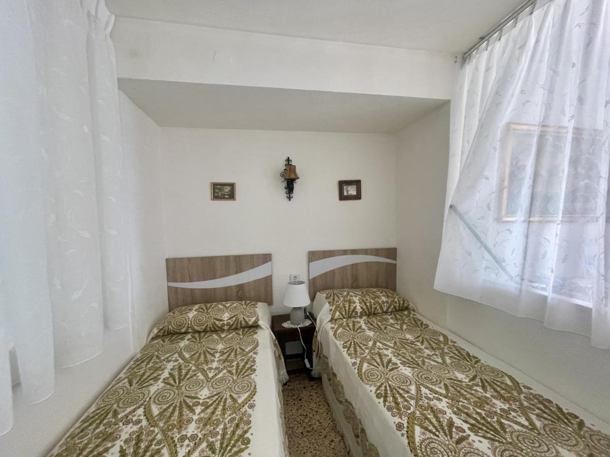 Eleven Caballos Apartment Benidorm Eksteriør bilde